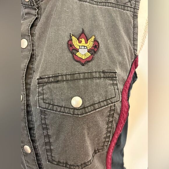 Vintage Y2K Lip Service Black & Red Sleeveless Button Down Shirt with Patch SZ S - Picture 5 of 9